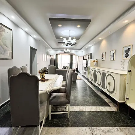 2Br Cozy Maadi Nile Corniche Apartment 4 Beds-2